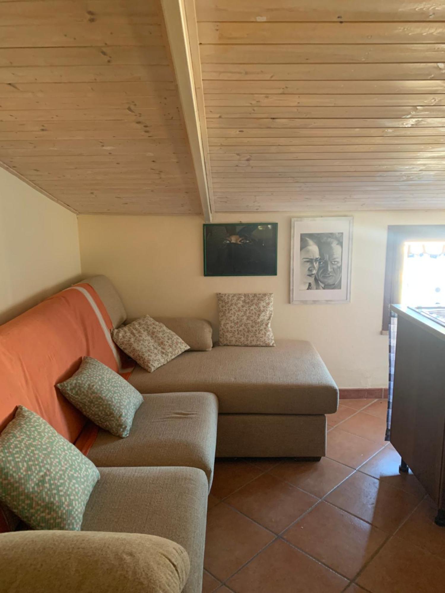Appartamento Con Due Camere Da Letto Quartu SantʼElena Exterior foto